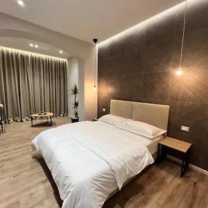 Enzo & Blloku Hotel