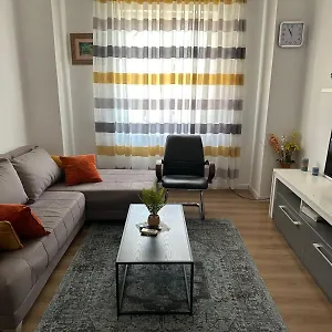  Apartment Kelly's Cozy Hideaway -